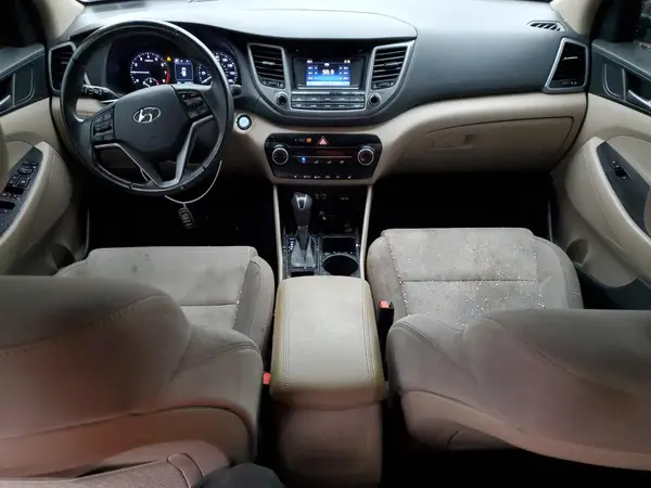 KM8J33A21GU053432 2016 HYUNDAI TUCSON - Image 8