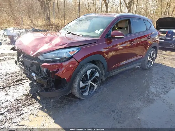 KM8J33A21GU076080 2016 HYUNDAI TUCSON - Image 2