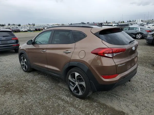 KM8J33A21GU084518 2016 HYUNDAI TUCSON - Image 2