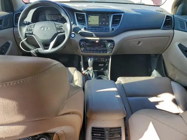 KM8J33A21GU088049 2016 HYUNDAI TUCSON - Image 8