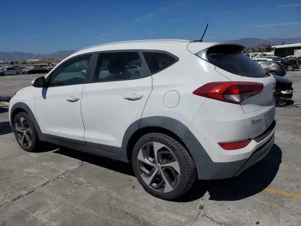 KM8J33A21GU091923 2016 HYUNDAI TUCSON - Image 2