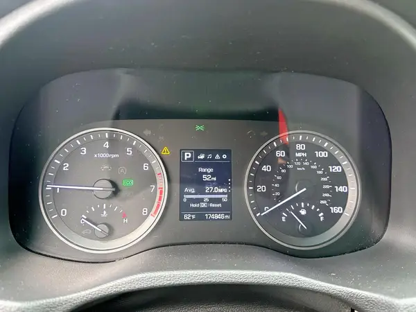 KM8J33A21GU108106 2016 HYUNDAI TUCSON - Image 8