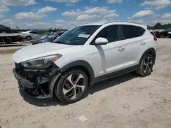 KM8J33A21GU143745 2016 HYUNDAI TUCSON