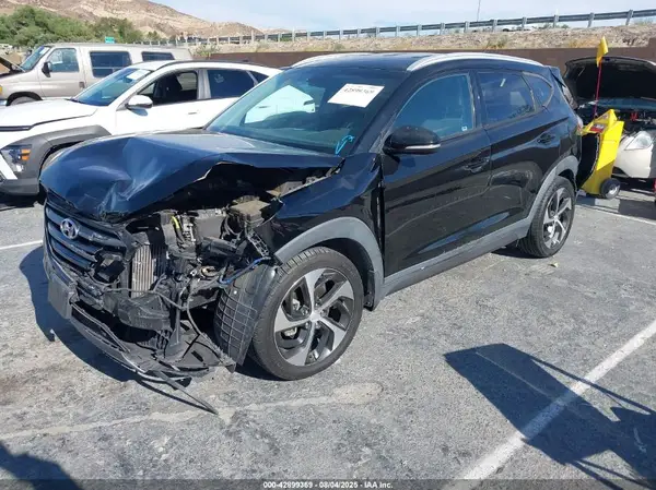 KM8J33A21GU148590 2016 HYUNDAI TUCSON - Image 2