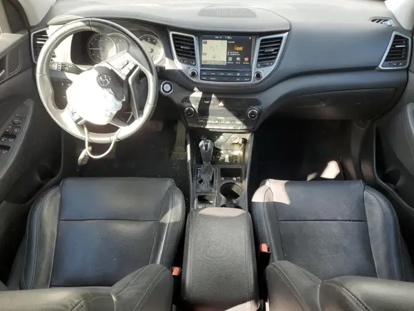 KM8J33A21GU152722 2016 HYUNDAI TUCSON - Image 8