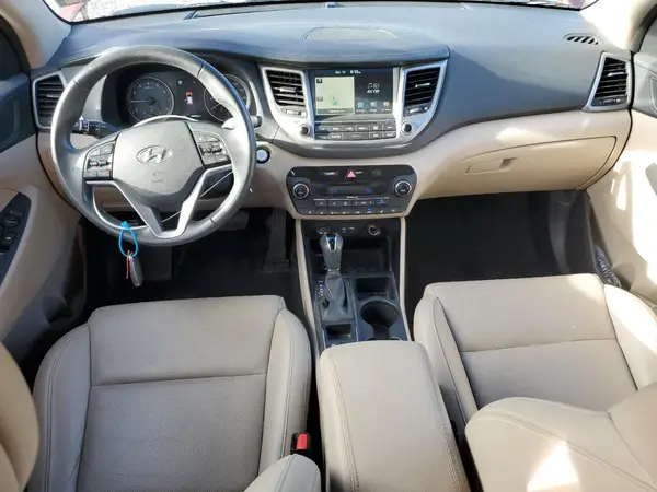 KM8J33A21GU180858 2016 HYUNDAI TUCSON - Image 8