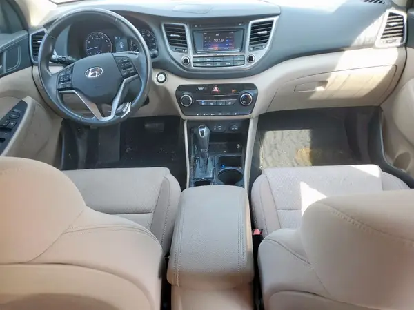KM8J33A21GU220162 2016 HYUNDAI TUCSON - Image 8