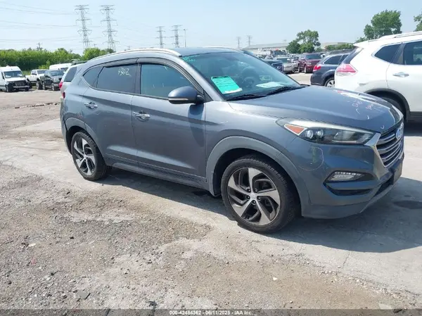 KM8J33A21GU224387 2016 HYUNDAI TUCSON - Image 1
