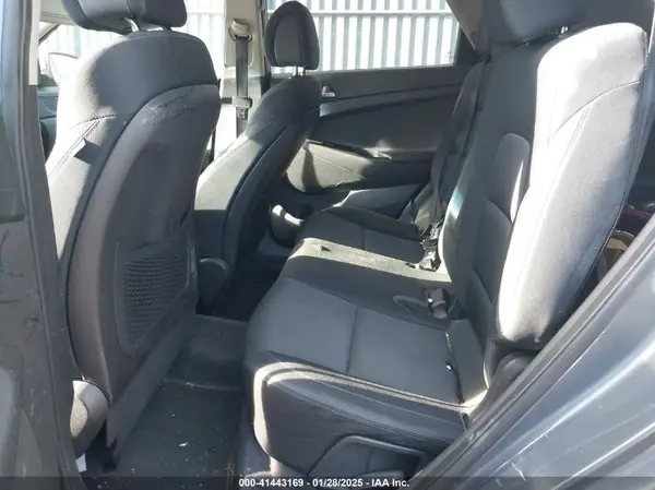 KM8J33A21GU232747 2016 HYUNDAI TUCSON - Image 8