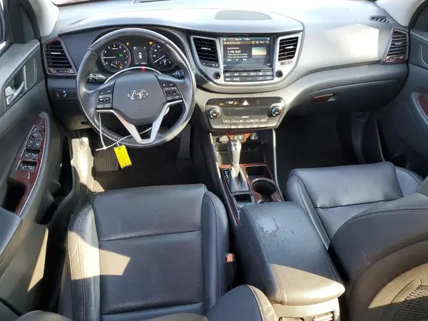 KM8J33A21GU251086 2016 HYUNDAI TUCSON - Image 8
