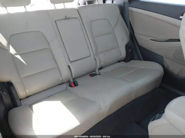KM8J33A21GU265635 2016 HYUNDAI TUCSON - Image 8