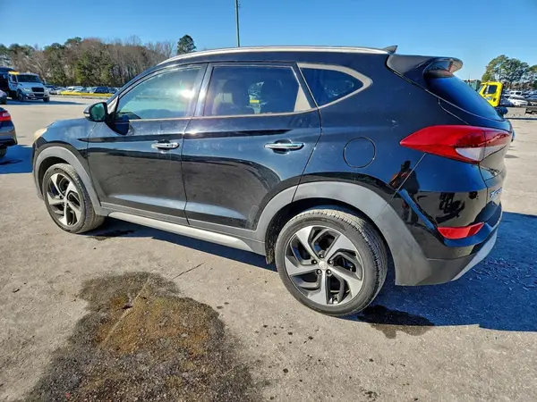 KM8J33A21HU273316 2017 HYUNDAI TUCSON - Image 2
