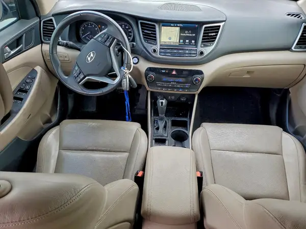 KM8J33A21HU292948 2017 HYUNDAI TUCSON - Image 8