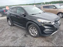 KM8J33A21HU301471 2017 HYUNDAI TUCSON