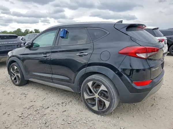 KM8J33A21HU321624 2017 HYUNDAI TUCSON - Image 2