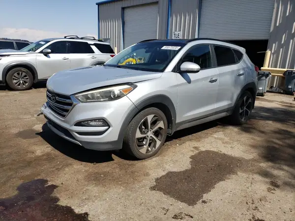 KM8J33A21HU324457 2017 HYUNDAI TUCSON - Image 1