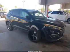 KM8J33A21HU328427 2017 HYUNDAI TUCSON