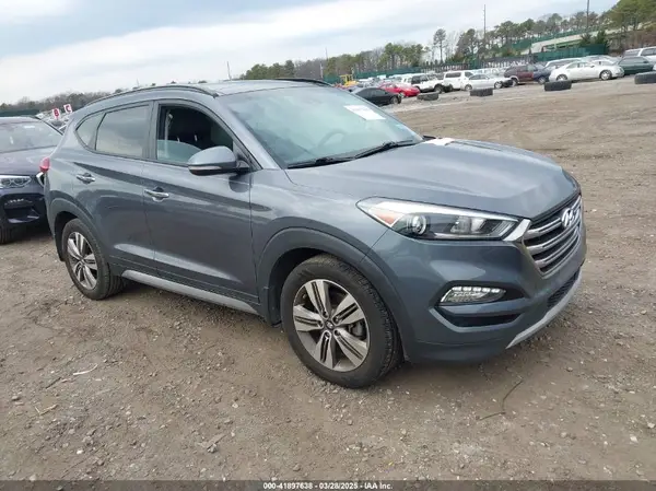 KM8J33A21HU359113 2017 HYUNDAI TUCSON - Image 1