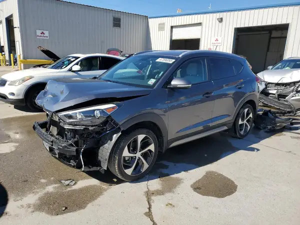 KM8J33A21HU379488 2017 HYUNDAI TUCSON - Image 1