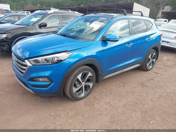 KM8J33A21HU382682 2017 HYUNDAI TUCSON - Image 2
