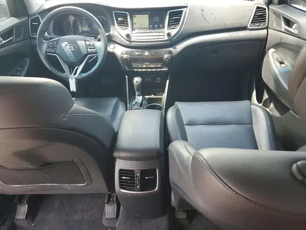 KM8J33A21HU479350 2017 HYUNDAI TUCSON - Image 8