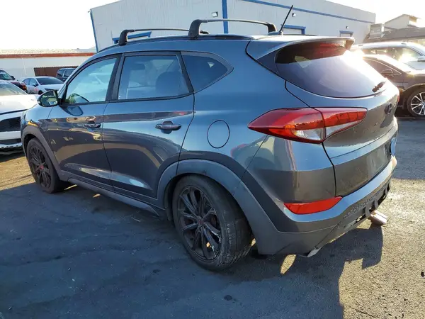 KM8J33A21HU489408 2017 HYUNDAI TUCSON - Image 2