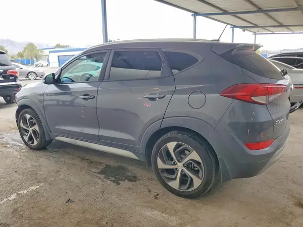 KM8J33A21HU525940 2017 HYUNDAI TUCSON - Image 2