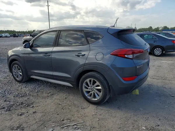 KM8J33A21HU528188 2017 HYUNDAI TUCSON - Image 2