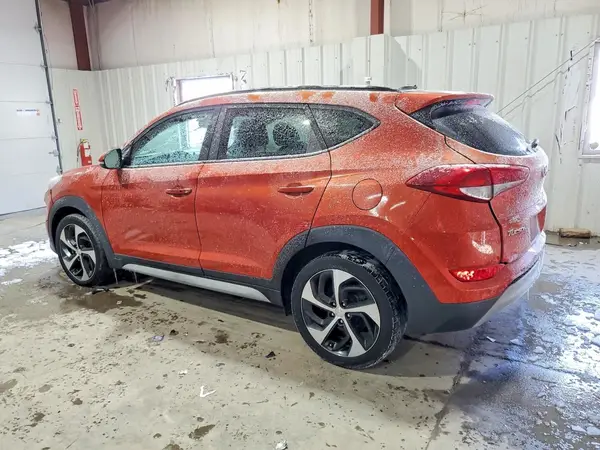KM8J33A21HU560803 2017 HYUNDAI TUCSON - Image 2