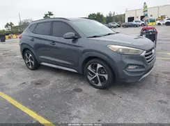 KM8J33A21HU560817 2017 HYUNDAI TUCSON