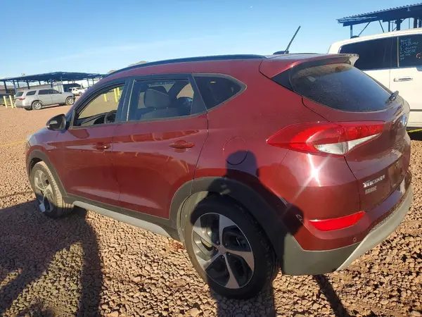 KM8J33A21HU562051 2017 HYUNDAI TUCSON - Image 2