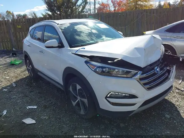 KM8J33A21JU666125 2018 HYUNDAI TUCSON - Image 1