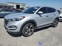 KM8J33A21JU747075 2018 HYUNDAI TUCSON