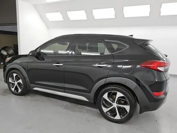 KM8J33A21JU820252 2018 HYUNDAI TUCSON - Image 2