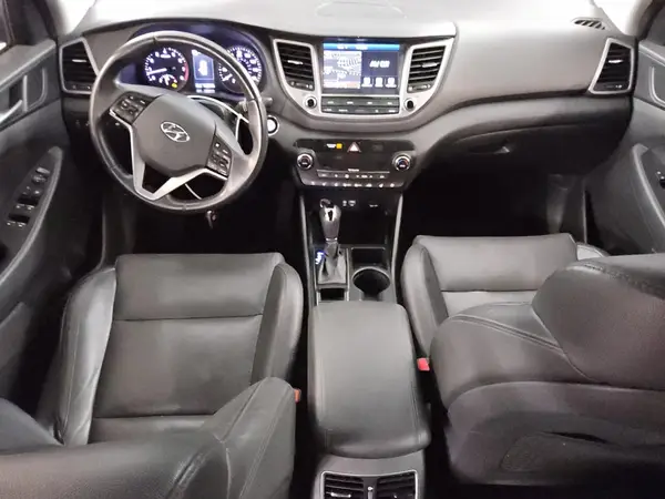 KM8J33A21JU820252 2018 HYUNDAI TUCSON - Image 8