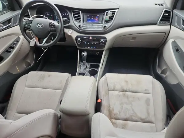KM8J33A22GU024859 2016 HYUNDAI TUCSON - Image 8