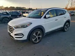 KM8J33A22GU025624 2016 HYUNDAI TUCSON