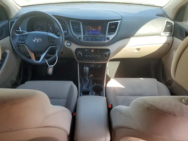 KM8J33A22GU040334 2016 HYUNDAI TUCSON - Image 8