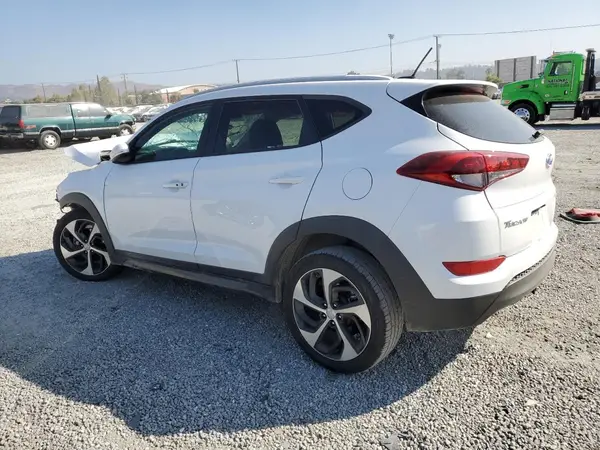 KM8J33A22GU045856 2016 HYUNDAI TUCSON - Image 2
