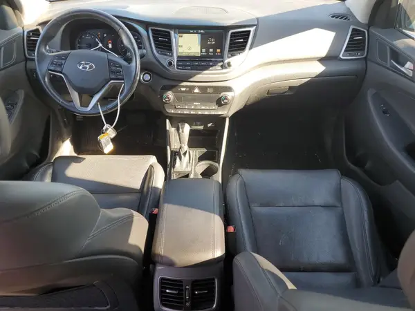 KM8J33A22GU046876 2016 HYUNDAI TUCSON - Image 8