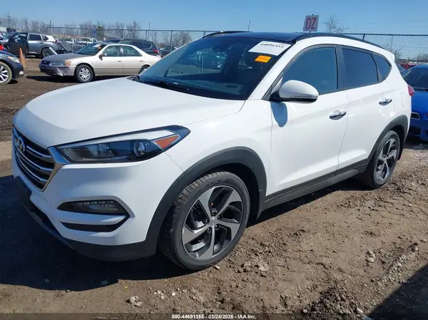 KM8J33A22GU068277 2016 HYUNDAI TUCSON - Image 2