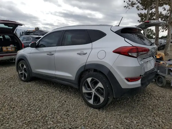 KM8J33A22GU074239 2016 HYUNDAI TUCSON - Image 2