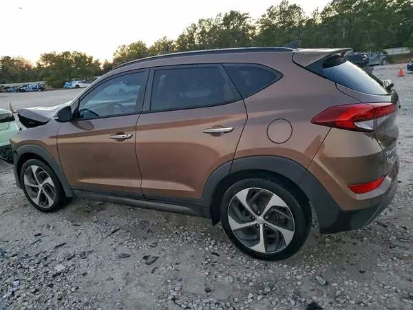 KM8J33A22GU085144 2016 HYUNDAI TUCSON - Image 2