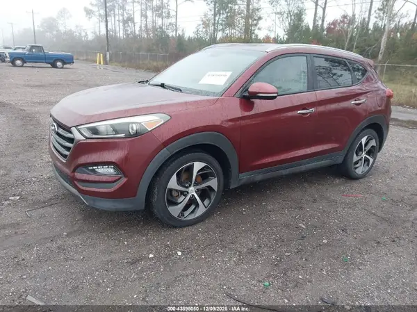 KM8J33A22GU087945 2016 HYUNDAI TUCSON - Image 2