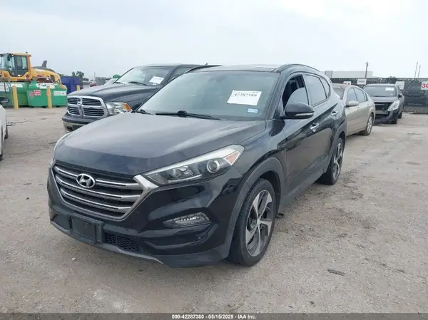 KM8J33A22GU091820 2016 HYUNDAI TUCSON - Image 2