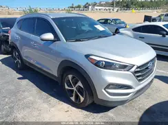 KM8J33A22GU117719 2016 HYUNDAI TUCSON