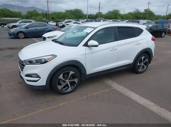 KM8J33A22GU130857 2016 HYUNDAI TUCSON - Image 2