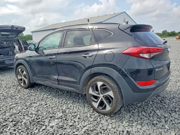 KM8J33A22GU136853 2016 HYUNDAI TUCSON - Image 2