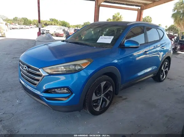 KM8J33A22GU147352 2016 HYUNDAI TUCSON - Image 2