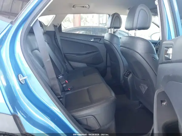 KM8J33A22GU147352 2016 HYUNDAI TUCSON - Image 8